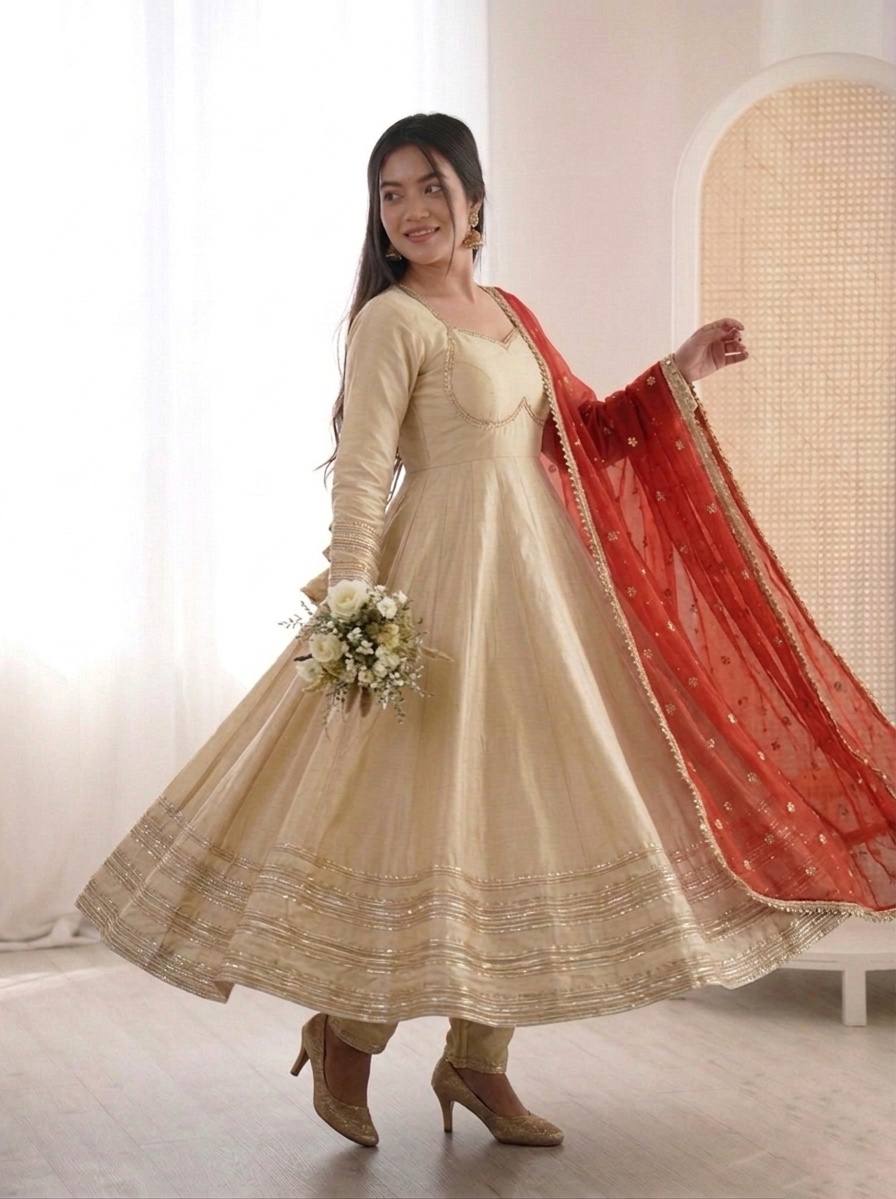 Cream Cosmos Gold Suit Set